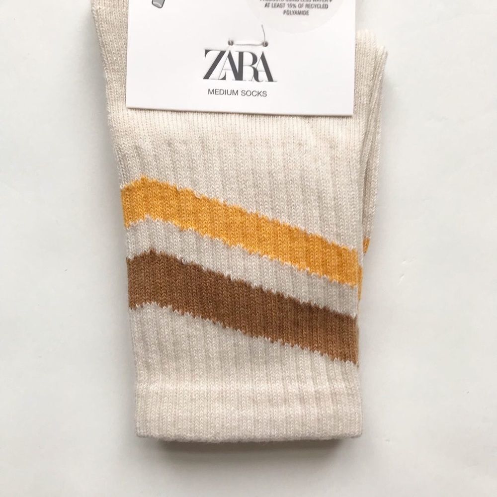 Zara NWT neutral stripe socks 2-3Y